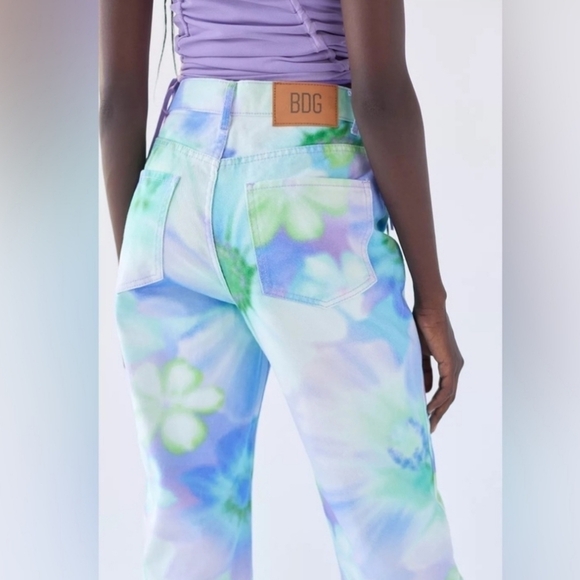 NWT BDG Urban Outfitters Women’s Floral Multicolor Tie Dye Cowboy Jeans Size 27 - Picture 9 of 17